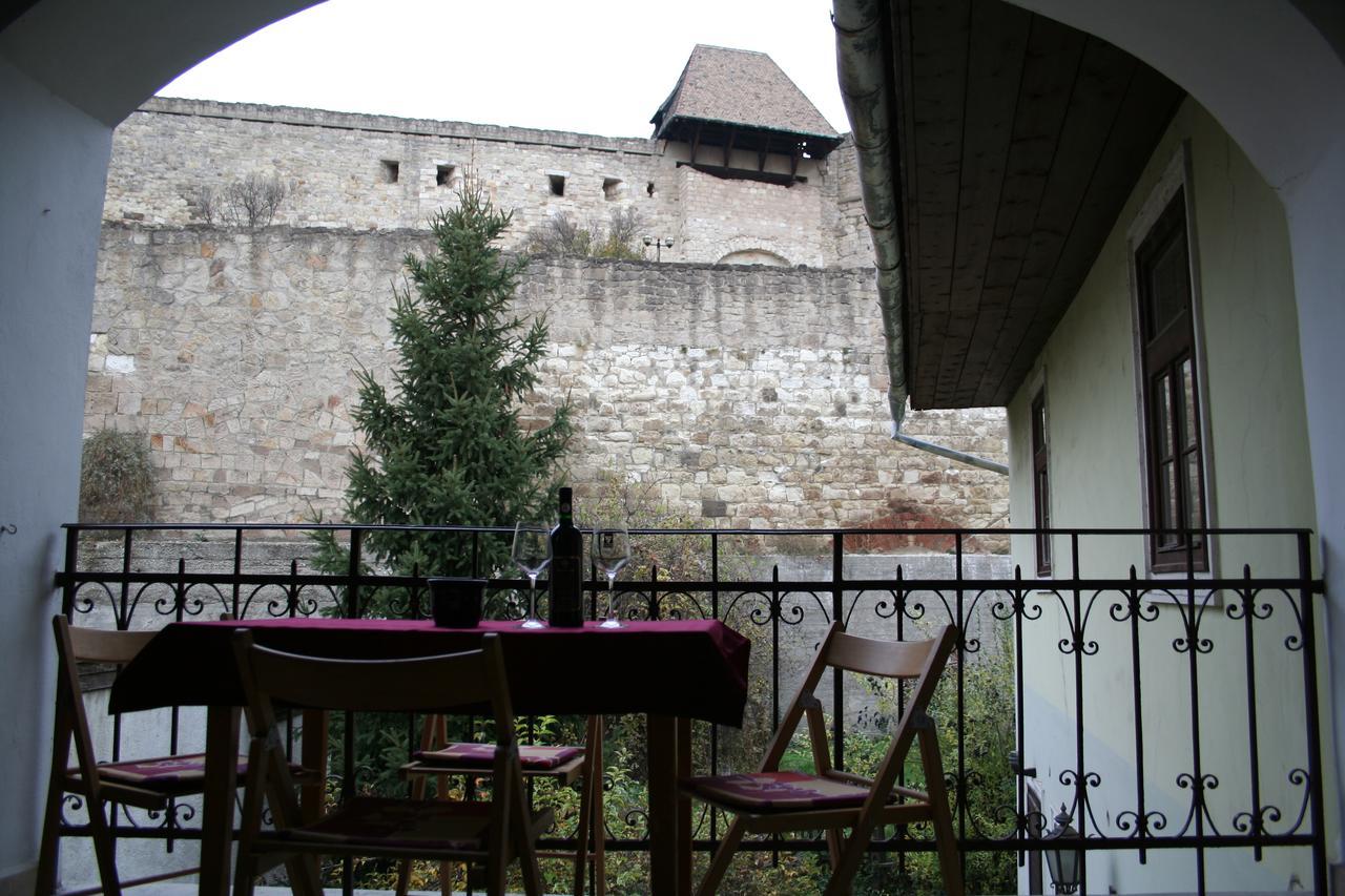 Arany Barokk Apartament